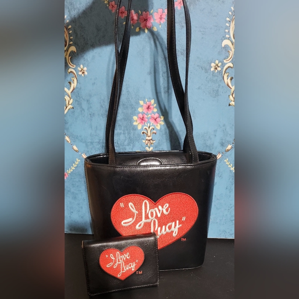 Vtg. I Love Lucy Black Leather Embroidered Heart Bucket Purse, Wallet & Dust Bag